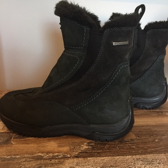 Columbia Winter Boots - Picture 6 of 16